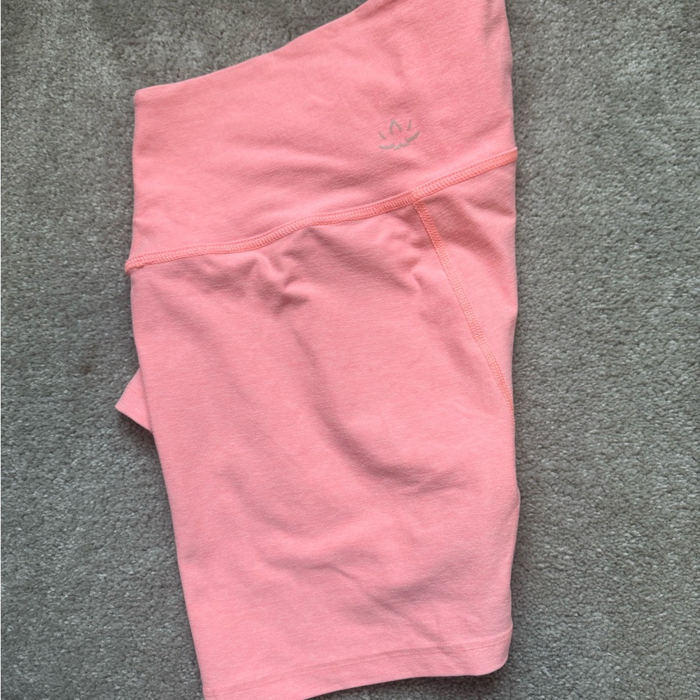Beyond Yoga Spacedye Keep Pace 5" Biker Short Electric Peach - Picture 5 of 6